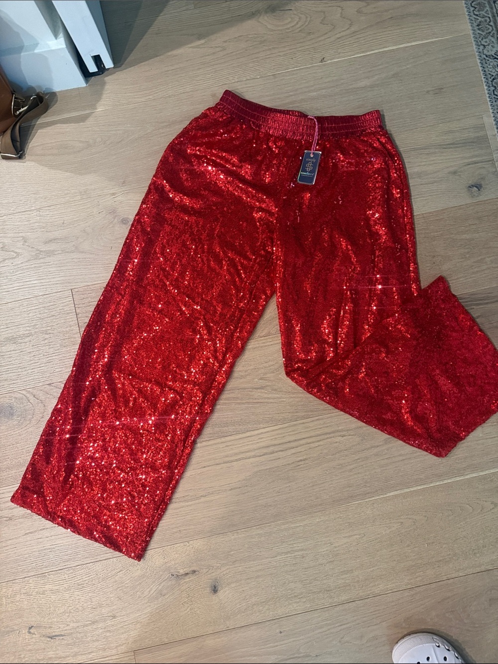 Simply Southern Red Sequins Sparkle Pants S/M Wide Leg NWT Harry Styles - Picture 2 of 3